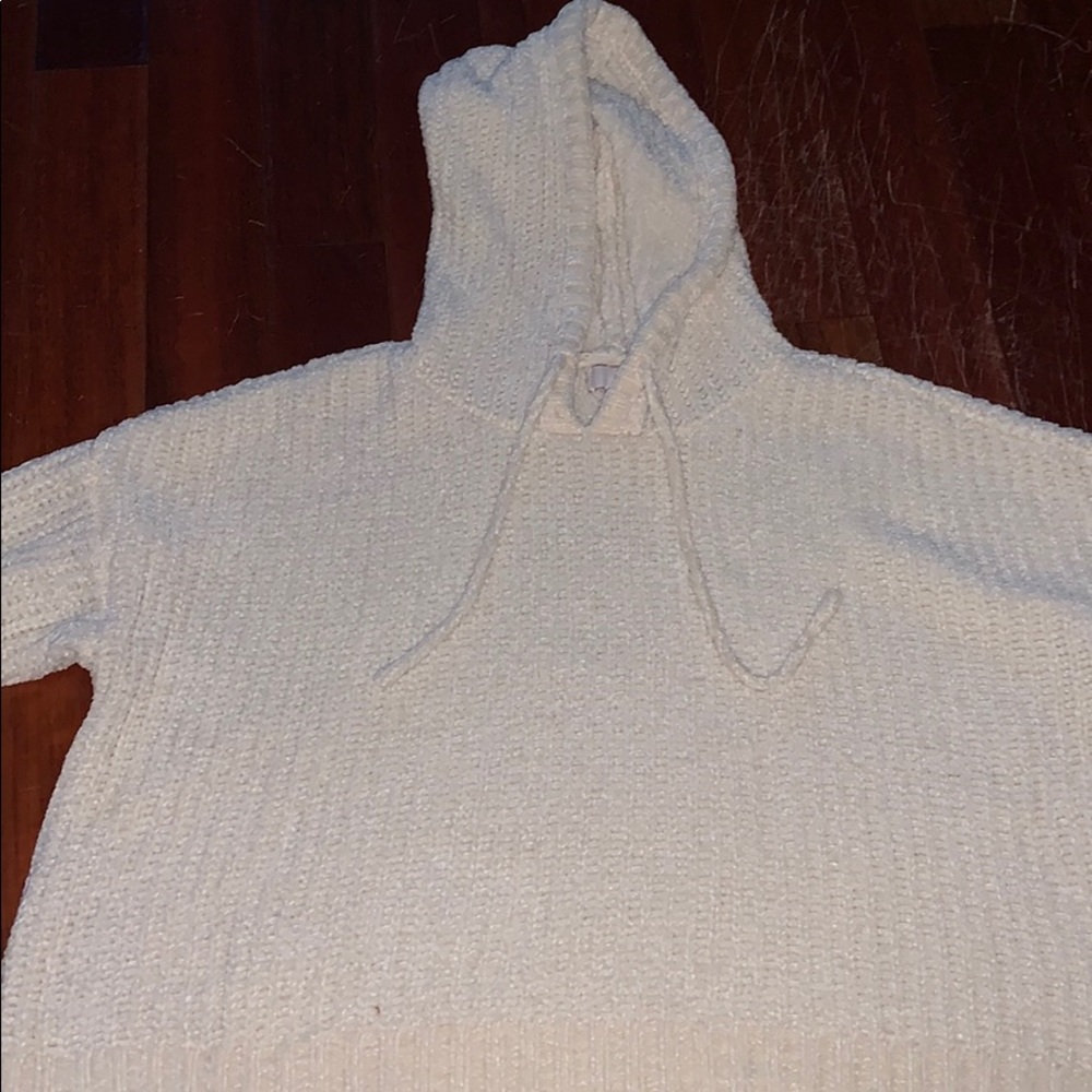 Long sleeve crop hoodie shirt